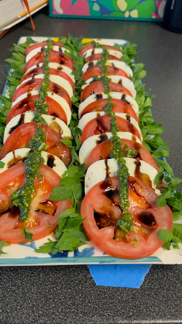 Caprese Salad Platter — Reunion Catering